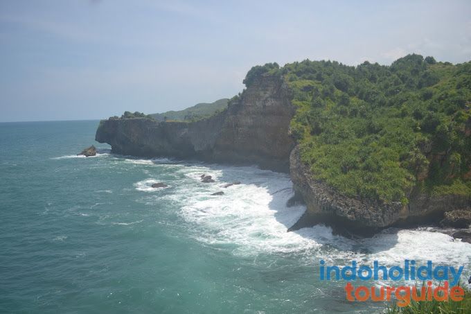 IndoHolidayTourGuide | Menelusuri Indahnya Pantai Ngeden Gunungkidul