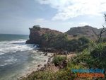 IndoHolidayTourGuide|Menelusuri Indahnya Pantai Ngeden Gunungkidul