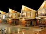 villa di guci yang ada kolam renang