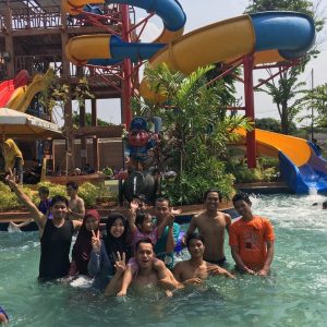 IndoHolidayTourGuide | Review Fun Park Waterboom Bekasi. Wahana Wisata Dan Daya Tariknya