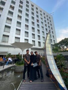 IndoHolidayTourGuide | 13 Hotel Di Medan yang Ada Kolam Renang. Adem Dan Bikin Ketagihan