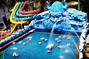 IndoHolidayTourGuide | Review Waterboom Pondok Indah. Wahana Wisata Terlengkap Dan Harga Terjangkau