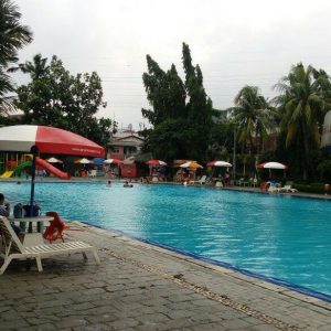 IndoHolidayTourGuide | Review Kolam Renang Arcici. Lokasi, Wahana Wisata Dan Keunggulannya