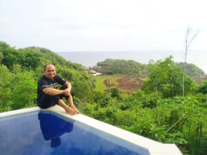 IndoHolidayTourGuide | Review 7 Hotel Yang Ada Kolam Renang Pribadi. Nomor 6 Paling Dalam Airnya