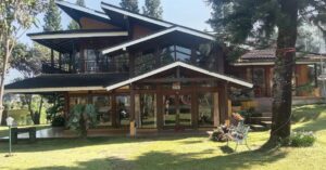 IndoHolidayTourGuide | 8 Villa Murah Di Puncak Dibawah 500 Ribu. Nomor 7 Paling Anggun