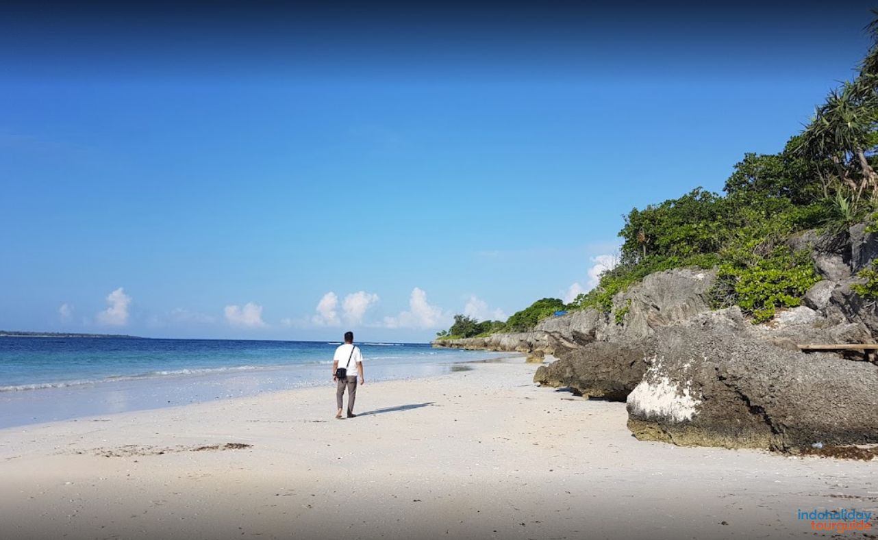 IndoHolidayTourGuide | Pantai Tanjung Bira : Daya Tarik, Tiket Masuk & Fasilitas