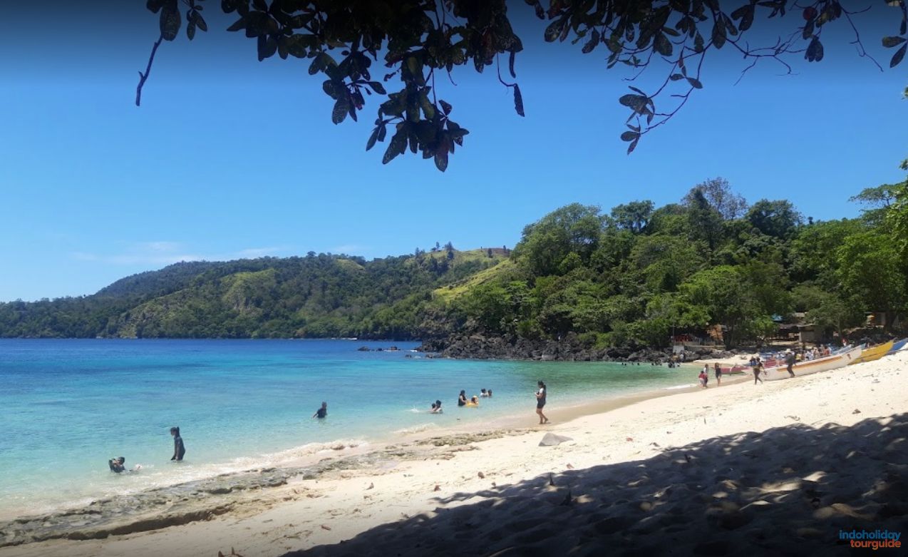 IndoHolidayTourGuide | Pantai Pulisan : Daya Tarik, Lokasi, Tiket Masuk dan Fasilitas