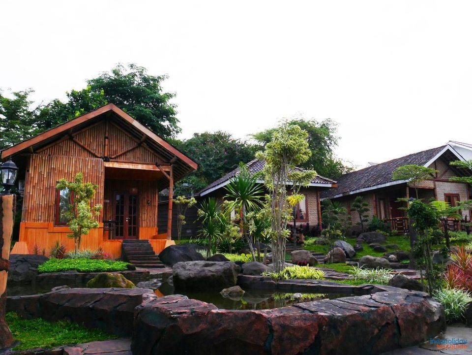 IndoHolidayTourGuide | Glamping D’Kaliurang Resort : Harga & Fasilitas