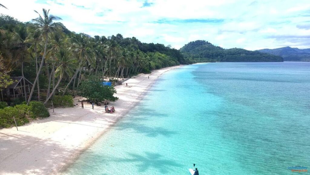 IndoHolidayTourGuide | 10 Pantai di Sulawesi Selatan Paling Hits 2023