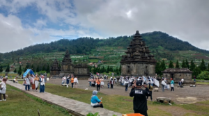 Candi arjuna dieng